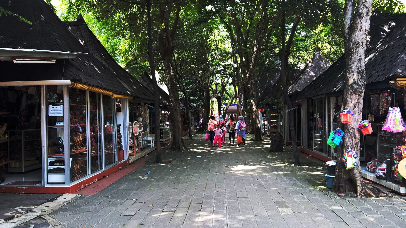 Tempat Terbaik untuk Membeli Karya Seni di Indonesia